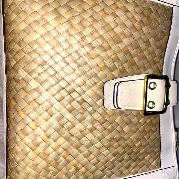 Coach Limited Edition Tote & Woven Clutch! - Picture 4 of 16